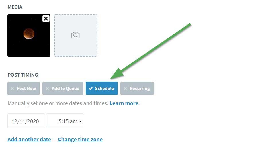 where to select 'Schedule' to pick a specific time and date to send the tweet.